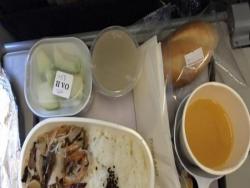 飛機上的餐具到底可不可以帶回家？想不到航空公司這麼說....！！超後悔沒早點知道這些事....