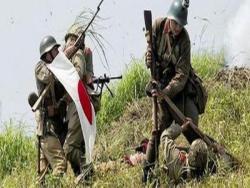 為何日本兵要在刺槍上綁國旗？提振士氣？真相讓人恍然大悟！ 