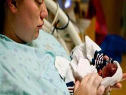 懷孕22周意外早產，捧在手心裡的孩子，疼的媽媽嚎啕大哭！