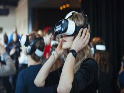 「近視的人」如何體VR驗虛擬實境