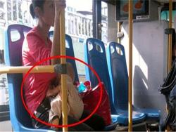媽媽在公車上哺乳被批「不知羞恥」，受委屈的她怒嗆對方一句話…訴盡全天下為人母的心酸！